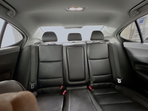 Used 2018 Acura TLX w/ Technology Package FWD image 33