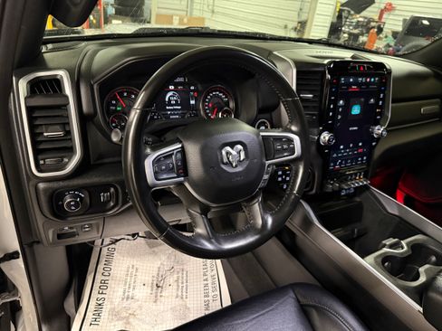 Used 2022 RAM 1500 Big Horn AWD/4WD image 44