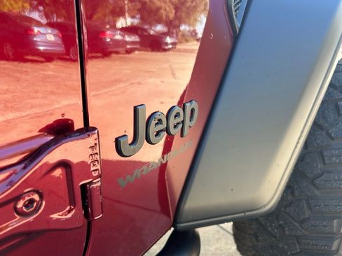 Used 2022 Jeep Wrangler Sport AWD/4WD image 33