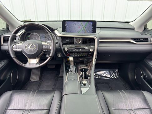 Used 2021 Lexus RX 350L Luxury w/ Accessory Package image 12