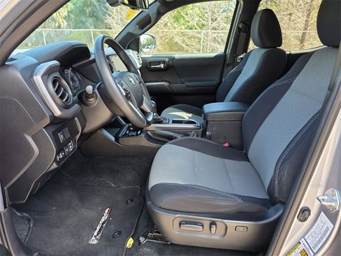 Certified 2021 Toyota Tacoma TRD Sport image 24