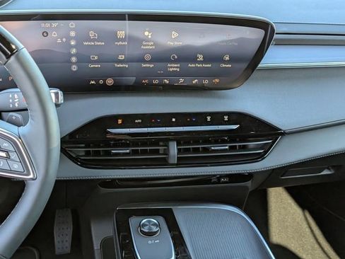New 2026 Buick Enclave Sport Touring w/ Super Cruise Package FWD image 11