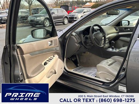 Used 2011 INFINITI G37 x Sedan w/ Premium Pkg image 9