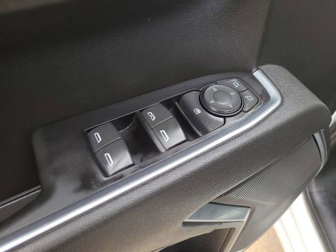 Used 2025 Chevrolet Silverado 1500 LT w/ Safety Package AWD/4WD image 19