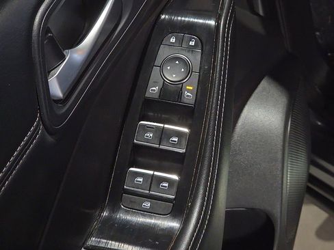 Used 2024 Nissan Rogue SL w/ SL Premium Package image 16