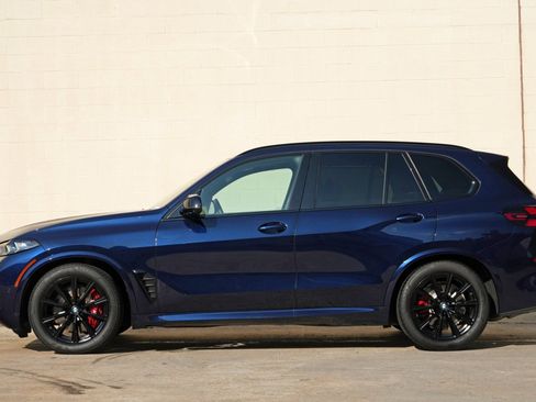 Used 2025 BMW X5 M60i AWD/4WD image 9
