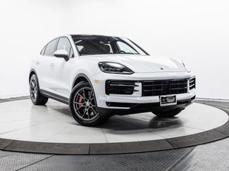 Used 2024 Porsche Cayenne S video 1