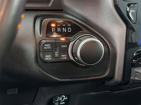 Used 2021 RAM 1500 Big Horn image 17