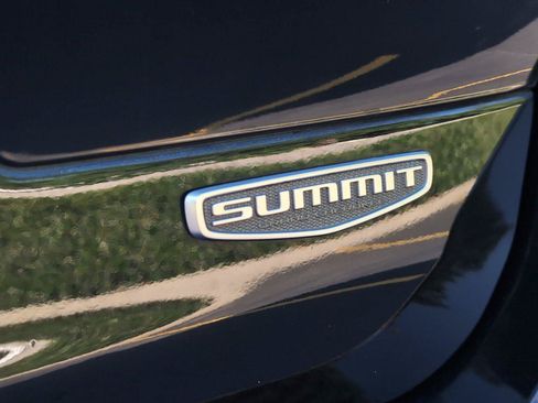 Used 2021 Jeep Grand Cherokee L Summit AWD/4WD image 10
