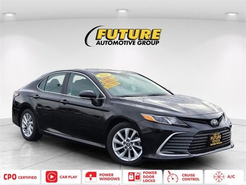 Certified 2024 Toyota Camry LE image 1