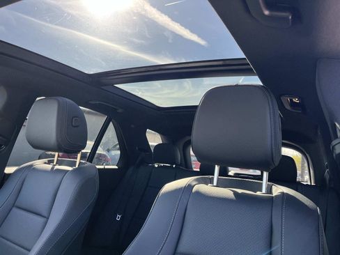 Certified 2025 Mercedes-Benz GLE 350 4MATIC image 24