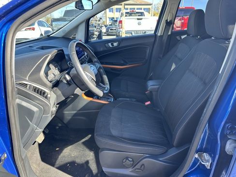 Used 2021 Ford EcoSport SE w/ SE Appearance Package image 10