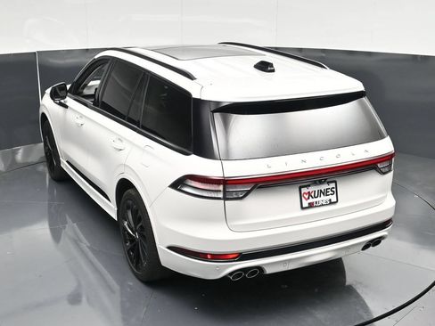 Used 2025 Lincoln Aviator Reserve w/ Equipment Group 201A AWD/4WD image 55