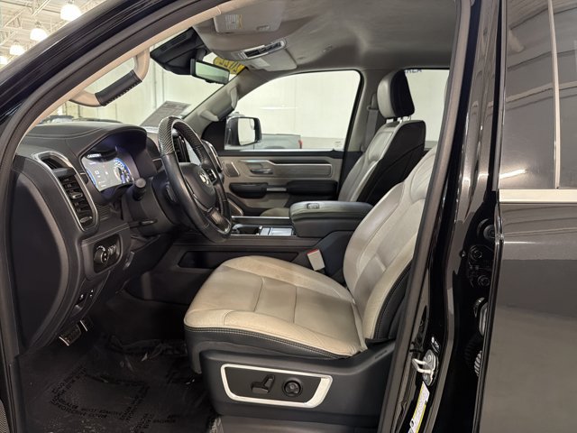 Used 2022 RAM 1500 Limited AWD/4WD image 15