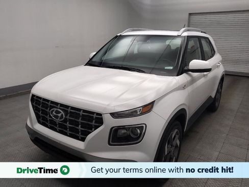 Used 2024 Hyundai Venue SEL image 1