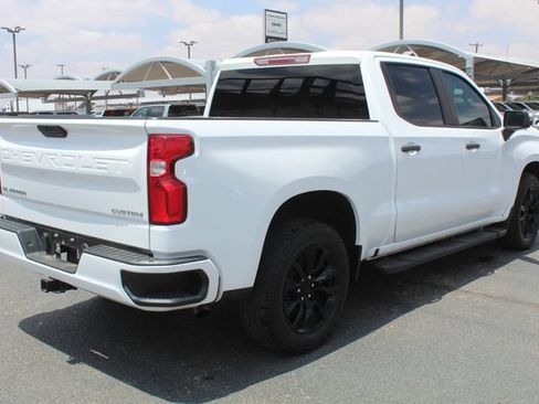 Used 2021 Chevrolet Silverado 1500 Custom RWD image 3