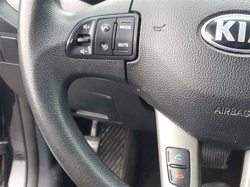 Used 2016 Kia Sportage LX image 15