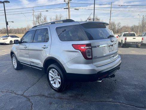 Used 2013 Ford Explorer XLT AWD/4WD image 5