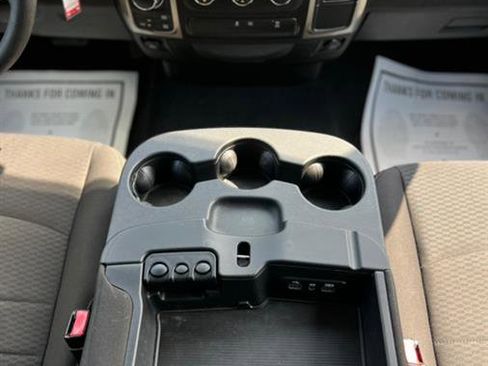 Used 2019 RAM 1500 Classic Warlock image 16