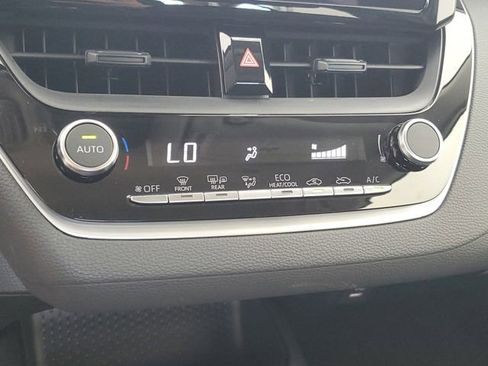 Used 2026 Toyota Corolla LE FWD image 29