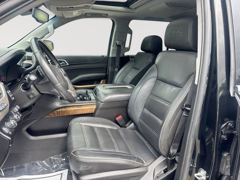 Used 2019 GMC Yukon XL Denali w/ Denali Ultimate Package AWD/4WD image 13