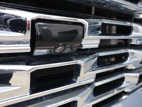 Used 2024 GMC Sierra 2500 Denali w/ Denali Reserve Package AWD/4WD image 8