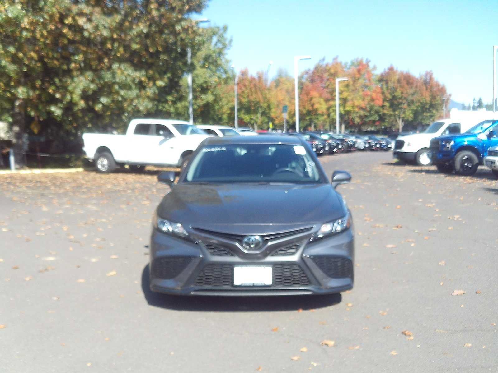 Used 2023 Toyota Camry SE w/ Protection Package (Q2) (TMS) FWD image 8