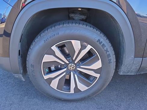 Used 2024 Volkswagen Atlas SE image 9