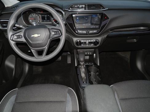 Certified 2023 Chevrolet TrailBlazer LT w/ Convenience Package AWD/4WD image 10