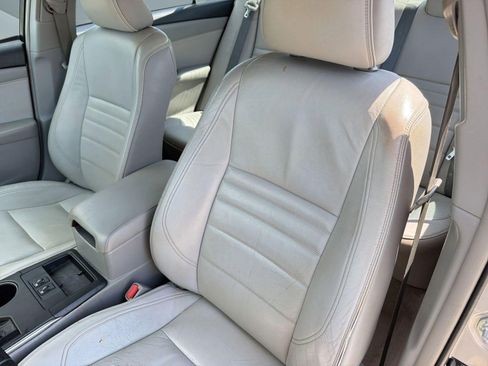 Used 2016 Toyota Camry XLE FWD image 21