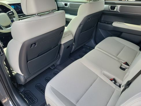 New 2026 Hyundai Santa Fe SE FWD image 10
