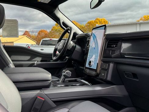 New 2025 Ford F150 Lightning Lariat image 20