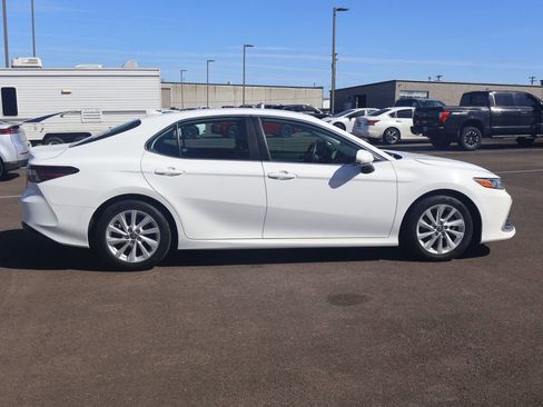 Used 2023 Toyota Camry LE FWD image 7