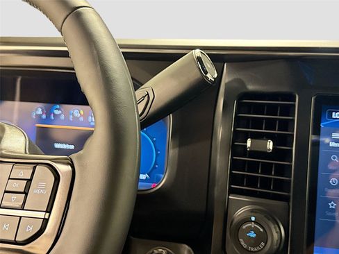 New 2026 Ford F250 Platinum AWD/4WD image 16