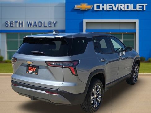 New 2026 Chevrolet Equinox LT w/ Convenience Package II FWD image 60