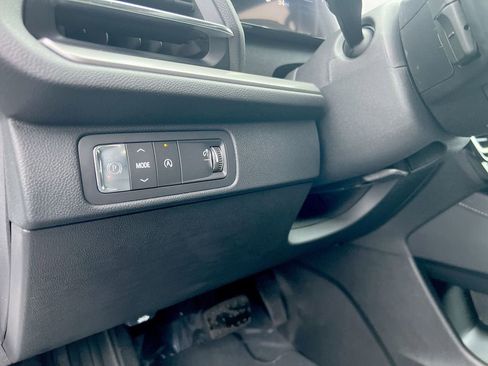 New 2025 Chevrolet Traverse LT w/ Driver Confidence Package image 45