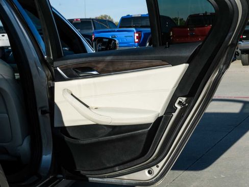 Used 2018 BMW 530i 530i w/ Premium Package image 45