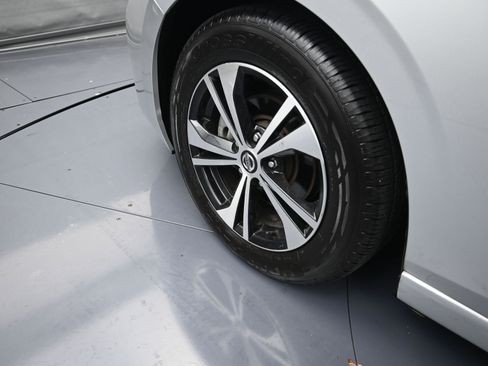 Used 2022 Nissan Sentra SV image 29