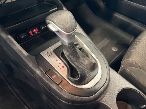 Used 2021 Kia Forte LXS image 16