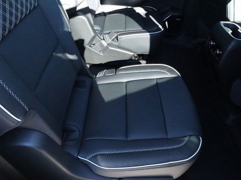 New 2026 GMC Acadia Denali w/ Super Cruise Package image 15