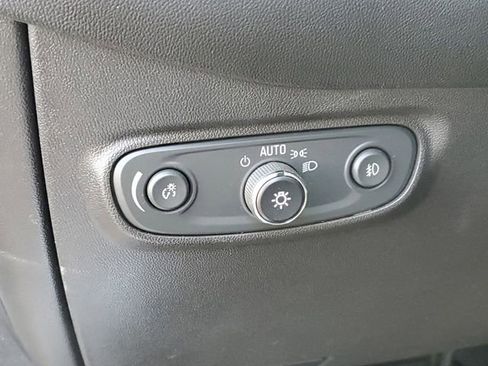 Used 2020 Chevrolet Equinox Premier image 15