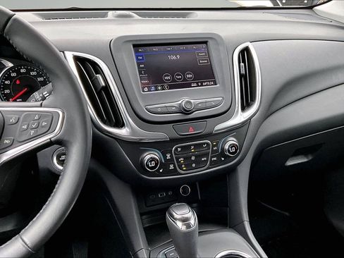 Used 2020 Chevrolet Equinox LT AWD/4WD image 7