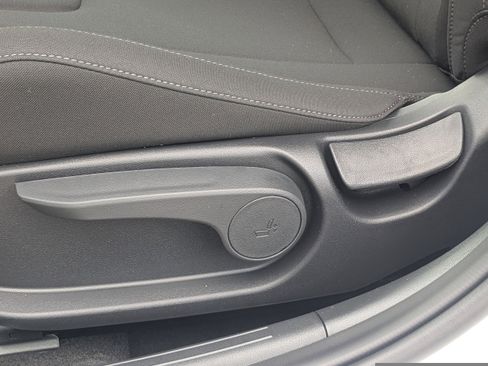 Used 2026 Hyundai Elantra SEL Sport FWD image 21