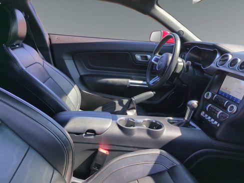 Used 2021 Ford Mustang GT Premium w/ GT Performance Package RWD image 15