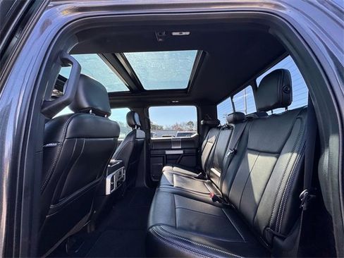 Used 2018 Ford F150 Lariat w/ Equipment Group 502A Luxury image 11