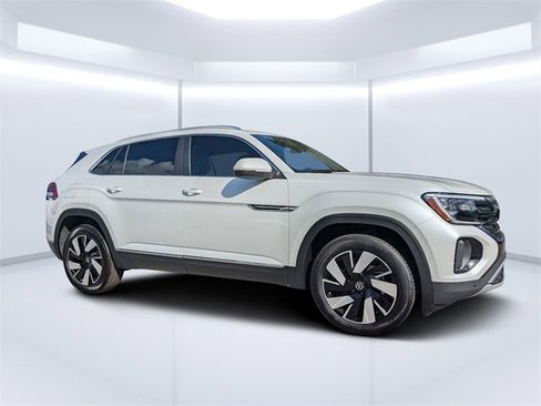 New 2026 Volkswagen Atlas Cross Sport SEL image 1