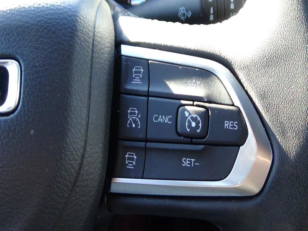 Certified 2024 Jeep Compass Limited w/ Elite Group AWD/4WD image 23