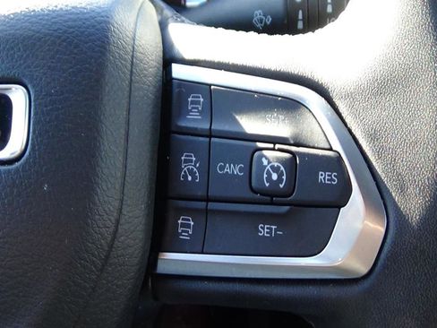 Certified 2024 Jeep Compass Limited w/ Elite Group image 23