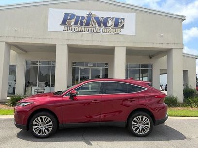 Used 2022 Toyota Venza Limited w/ Advanced Technology Package