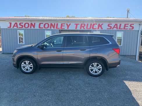 Used 2016 Honda Pilot LX image 1